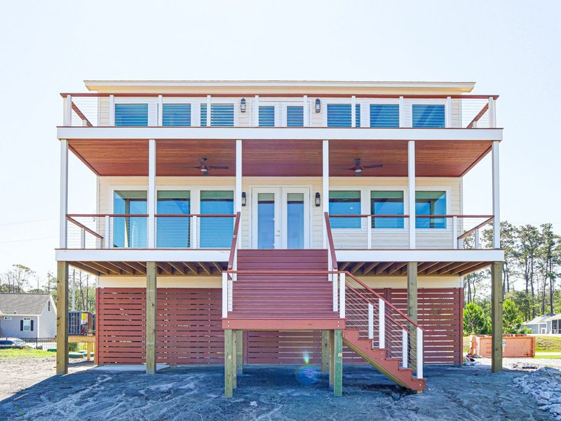 Beaufort Custom Home - photo 7 of 8