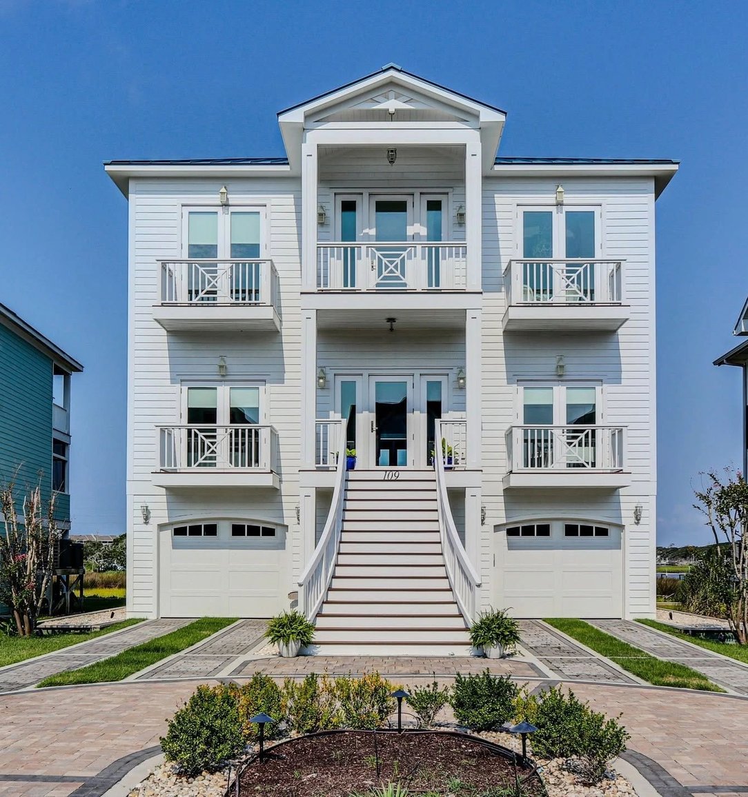 A custom home by Blue Green Construction